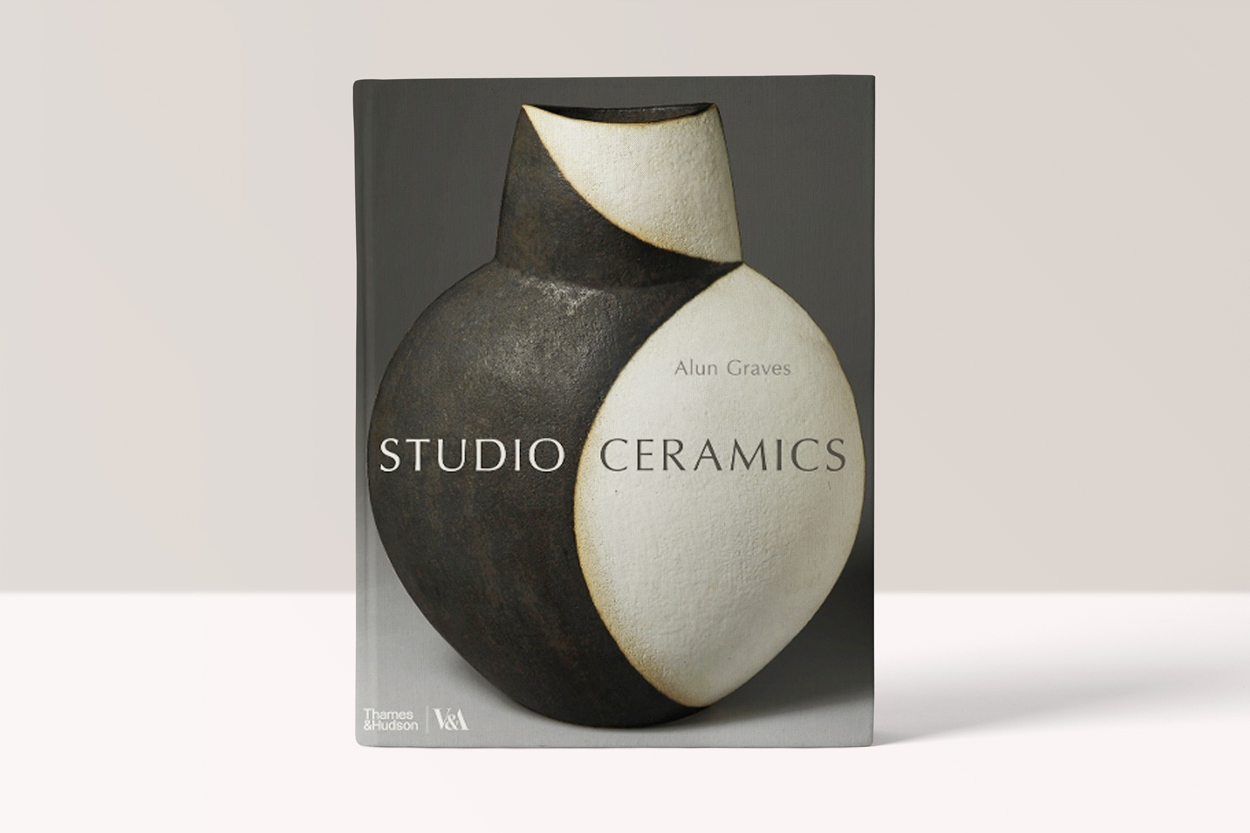 Studio Ceramics (Victoria and Albert Museum) - Alun Graves & Tanya Harrod